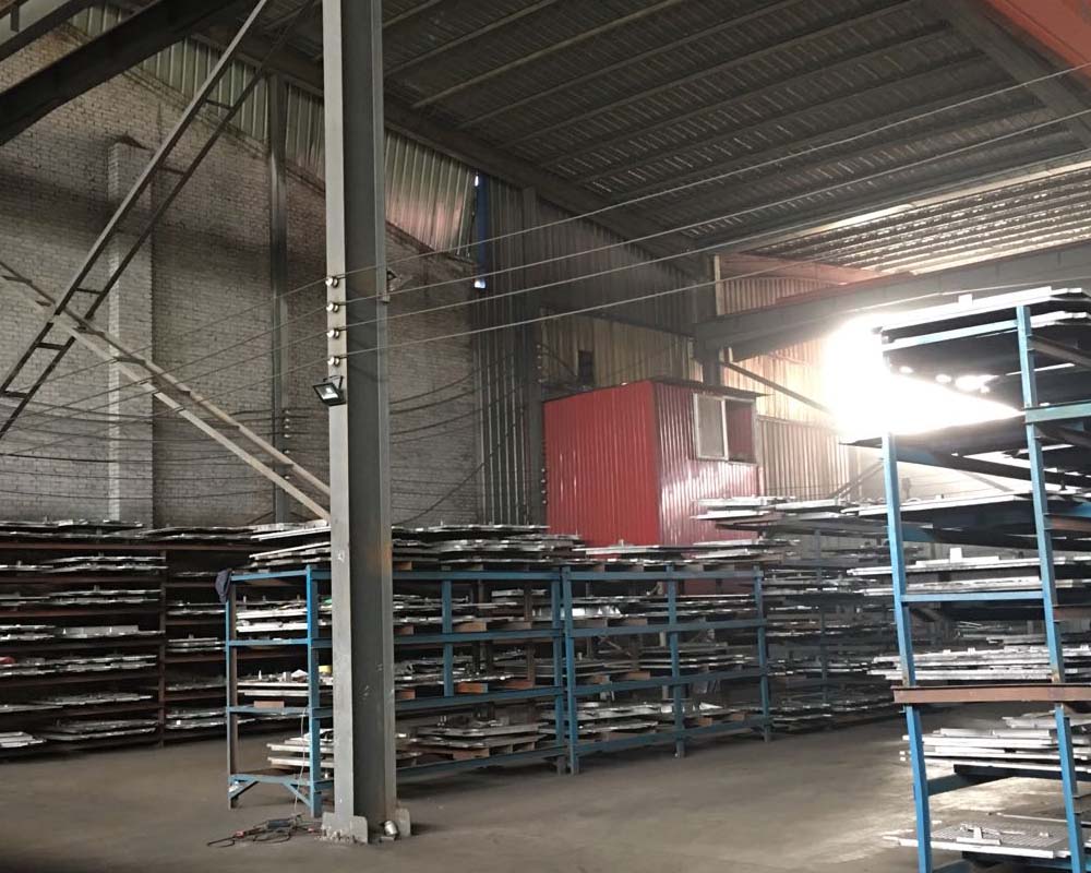 Mould warehouse