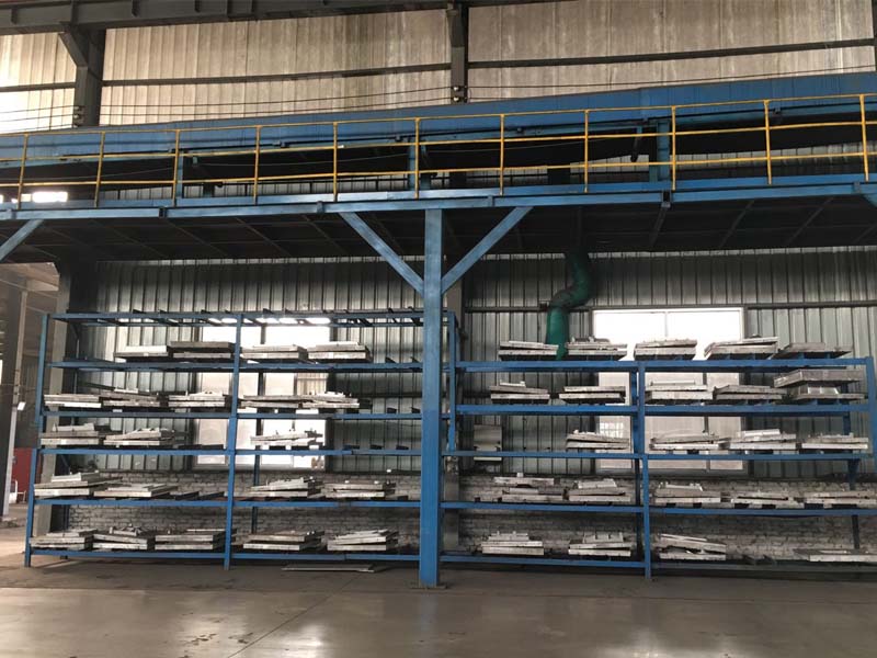 Mould warehouse
